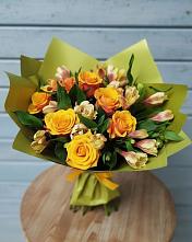 Букет цветов из:  Альстромерии и Розы в Чегеме-Втором