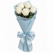 Букет 5 Белых роз Проуд в Чегеме-Втором