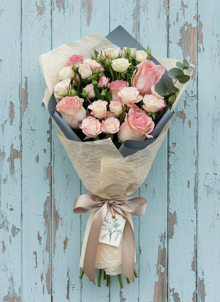 Букет цветов из: Розы в Чегеме-Втором