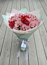 Букет цветов из:  Альстромерии в Чегеме-Втором
