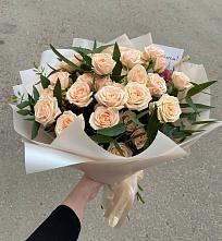 Букет Кремовые розы Латте в Чегеме-Втором