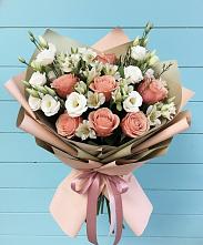 Букет цветов из:  Розы, Альстромерии и Лизиантусы в Чегеме-Втором