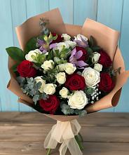 Букет цветов из:  Розы и Альстромерии в Чегеме-Втором