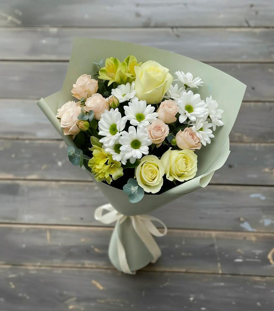 Букет цветов из: Альстромерии, Розы и Хризантемы в Чегеме-Втором
