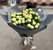 Букет Белые кустовые розы Солинеро #REPLACE_PRED# Чегеме-Втором