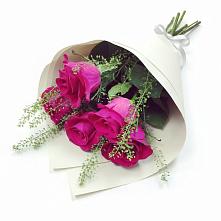 Букет цветов из:  Розы в Чегеме-Втором