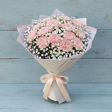 Букет цветов из:  Гвоздики в Чегеме-Втором