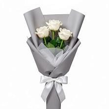 Букет 3 белые розы в Чегеме-Втором