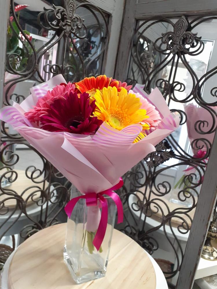 Букет цветов из: Герберы в Чегеме-Втором