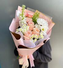 Букет цветов из:  Хризантемы и Розы в Чегеме-Втором