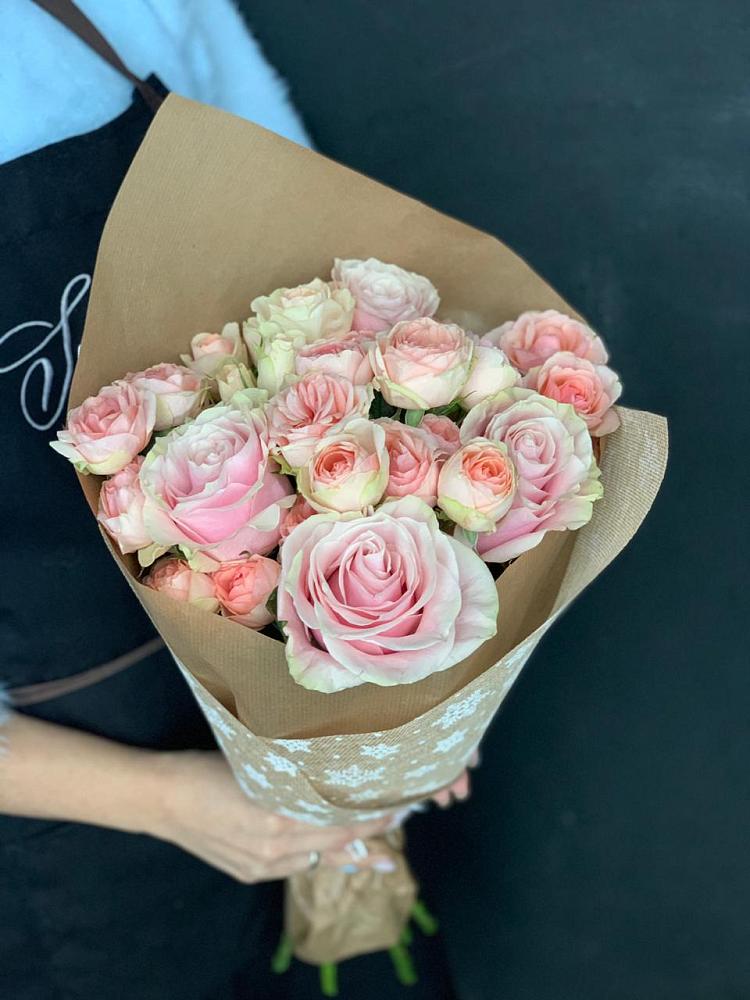 Букет цветов из: Хризантемы и Розы в Чегеме-Втором