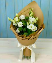 Букет цветов из:  Хризантемы и Лизиантусы #REPLACE_PRED# Чегеме-Втором