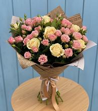 Букет цветов из:  Розы в Чегеме-Втором
